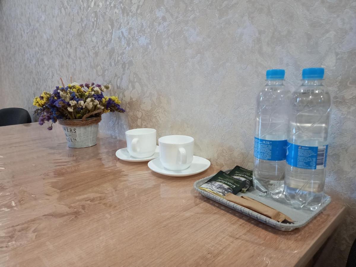 Готель River House Umanʼ Екстериор снимка